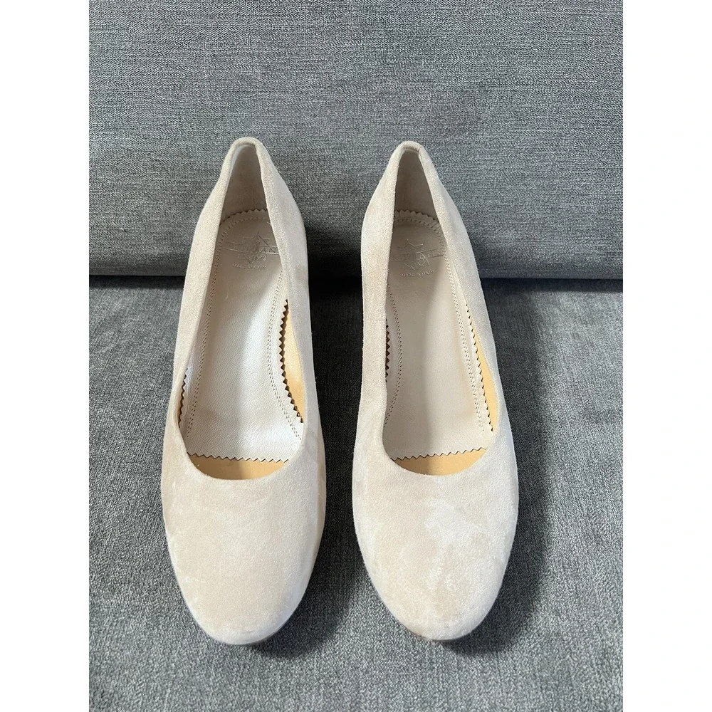 Truman's Wedge Heels‎ Suede Size 8.5 38.5